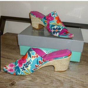 NWT Andrew Geller Wedge Fabric Slide Sandals